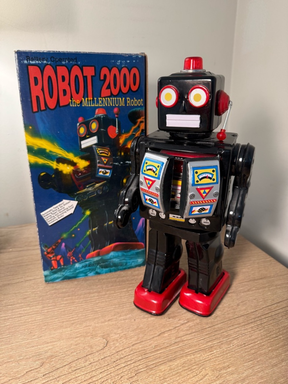 Vintage Robot 2000 “Millennium Robot” w/ Original Box – Untested – Retro Y2K Toy